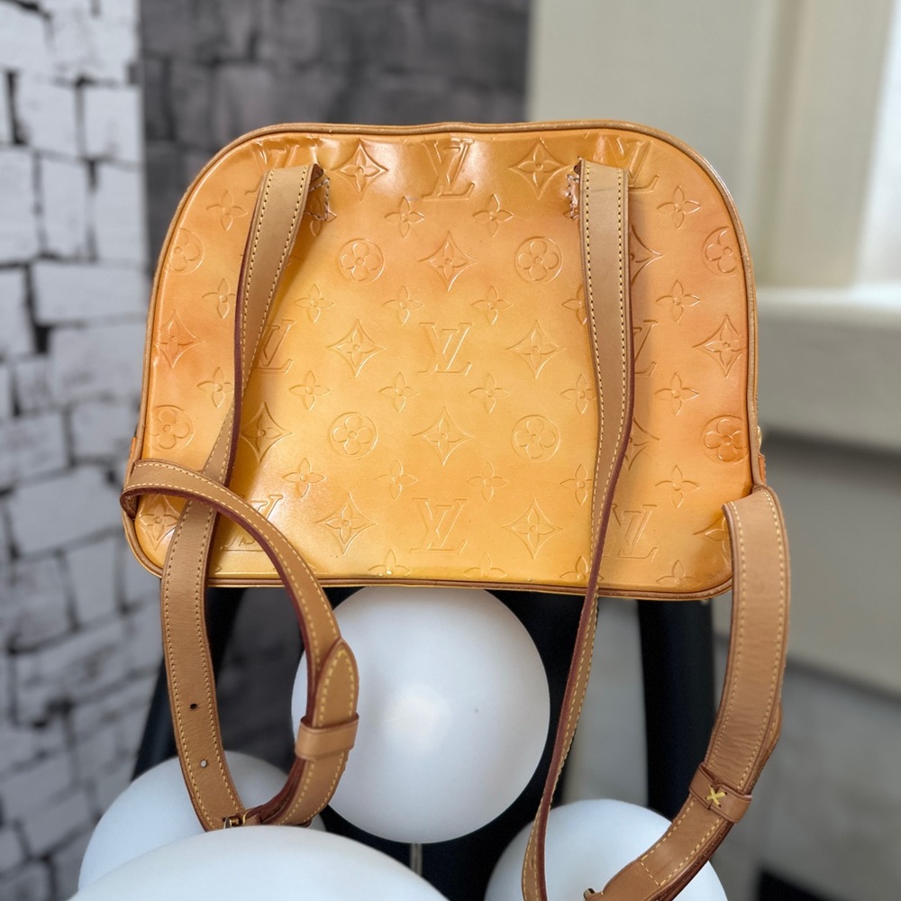 Authentic Louis Vuitton Vernis Murray Backpack Yellow - Picture 10 of 16